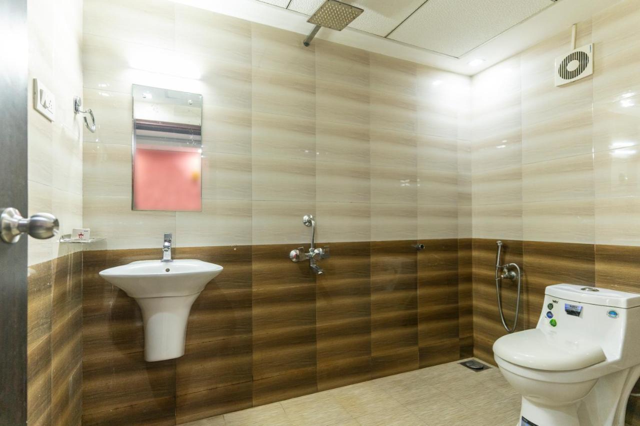 Hotel Kochi Crown Extérieur photo