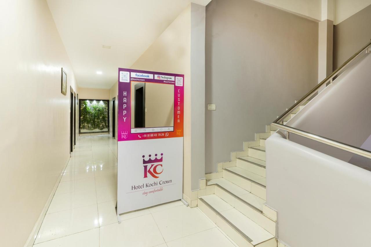 Hotel Kochi Crown Extérieur photo
