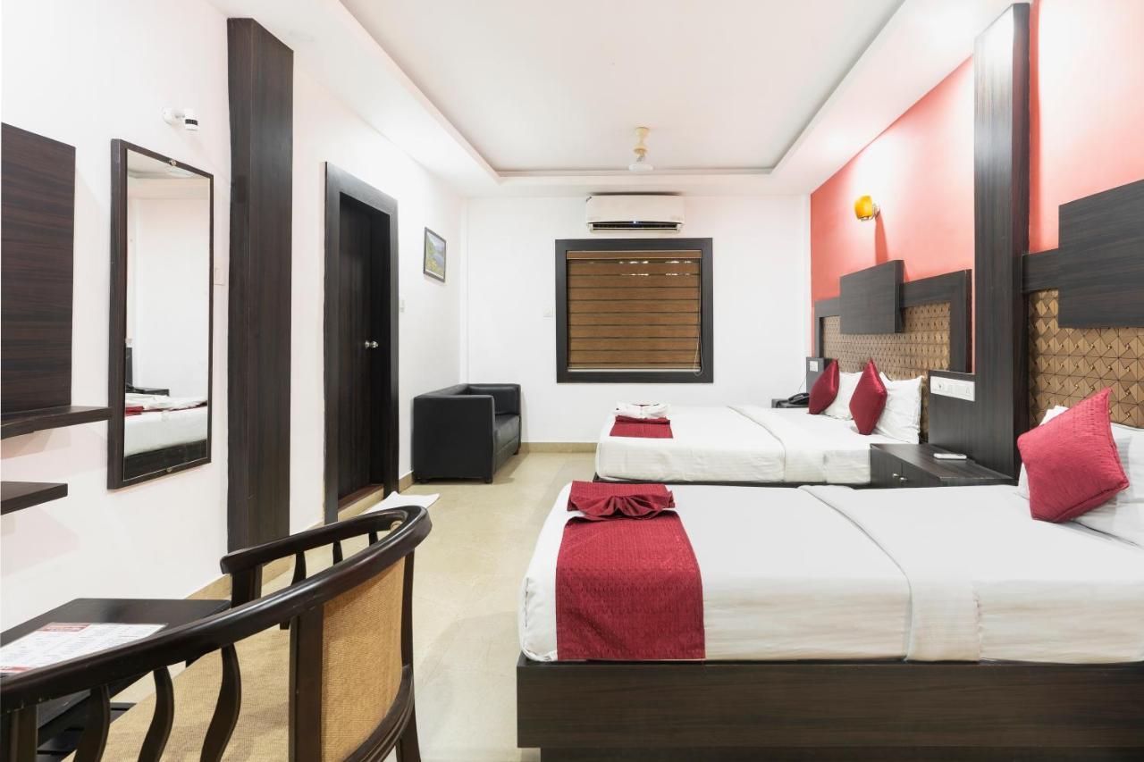 Hotel Kochi Crown Extérieur photo