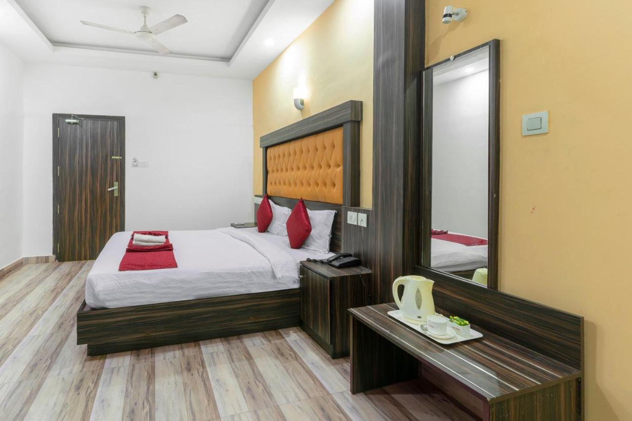 Hotel Kochi Crown Extérieur photo