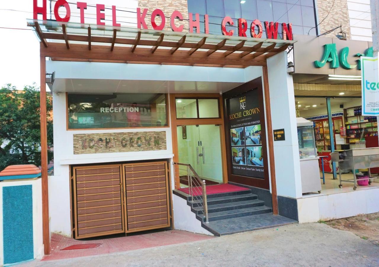 Hotel Kochi Crown Extérieur photo